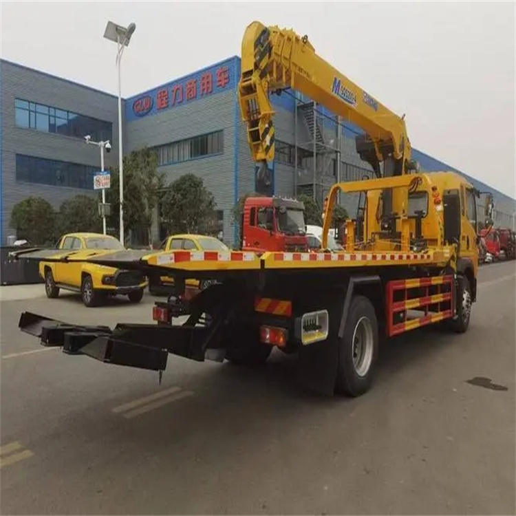 宿松县附近小随车吊出租电话，轻松解决搬运烦恼